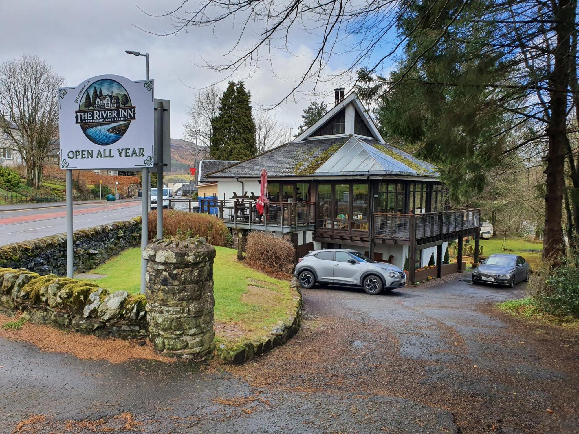 The River Inn 킬린 외부 사진